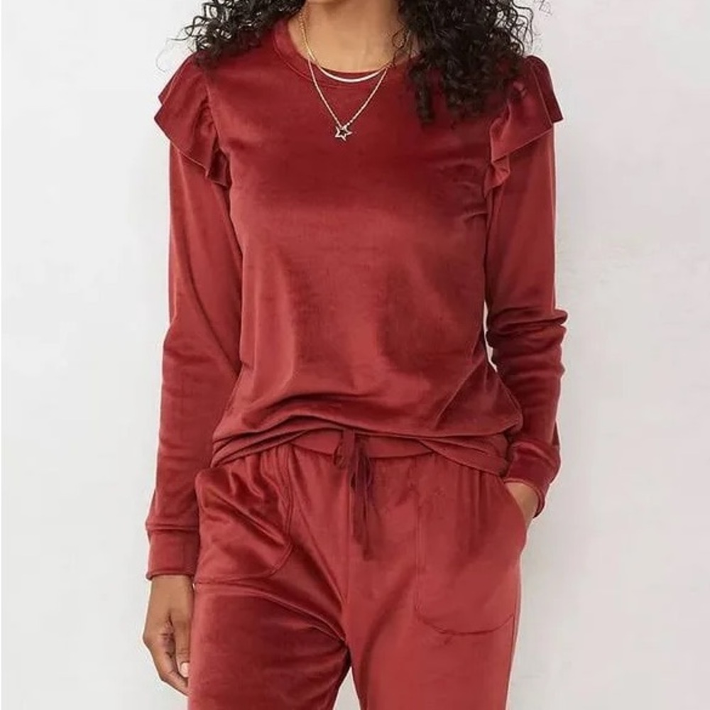 NWT Lauren Conrad Puff Sleeve Sweatshirt.